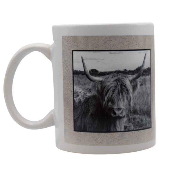 Highland cow mug cream